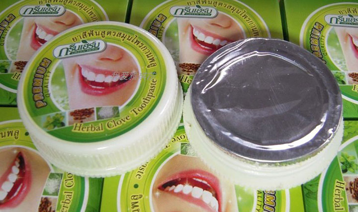 Kem Làm Trắng Răng Herbal Clove Toothpaste Thái Lan Chăm Sóc Da-1