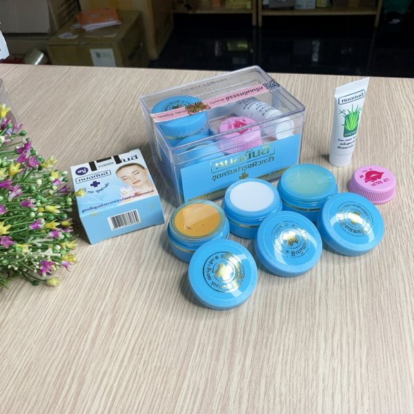 Combo Set Trị Mụn Nám Trắng Da YanHee Thái Lan - Xanh Dương Dưỡng Da Mặt-3