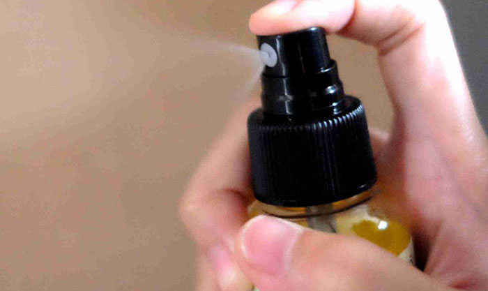 Tinh Dầu Xịt Chống Muỗi - Côn Trùng Phutawan Chăm Sóc Cá Nhân-1