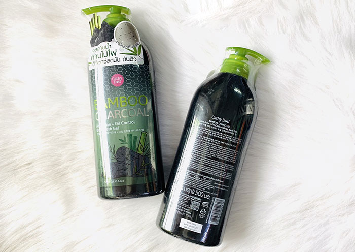 Sữa Tắm Than Tre Đặc Trị Mụn Lưng Cathy Doll Bamboo Charcoal Sữa Tắm-1