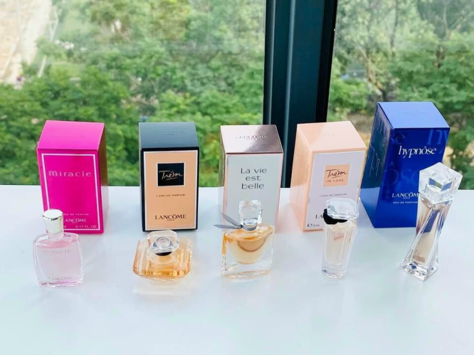 SET NƯỚC HOA MINI LANCOME 5 MÓN