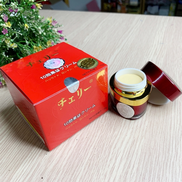 Kem Dưỡng Trắng Da Hoa Anh Đào Nhật Bản-5