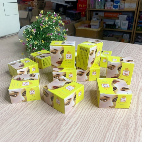 Kem Nghệ Trị Mụn Trắng Da Q Care White-1