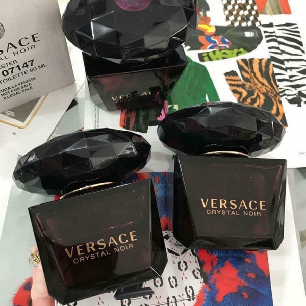 Nước hoa Nữ Versace Crystal Noir Eau De Toilette 90ml-3