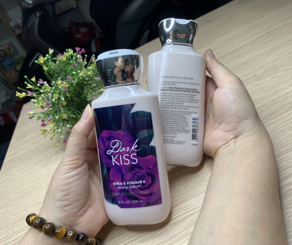 Sữa Dưỡng Thể Bath And Body Works Dark Kiss Body Lotion-6