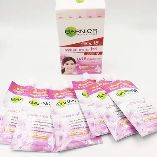 Kem Chống Nắng Garnier Skin Naturals Thái Lan