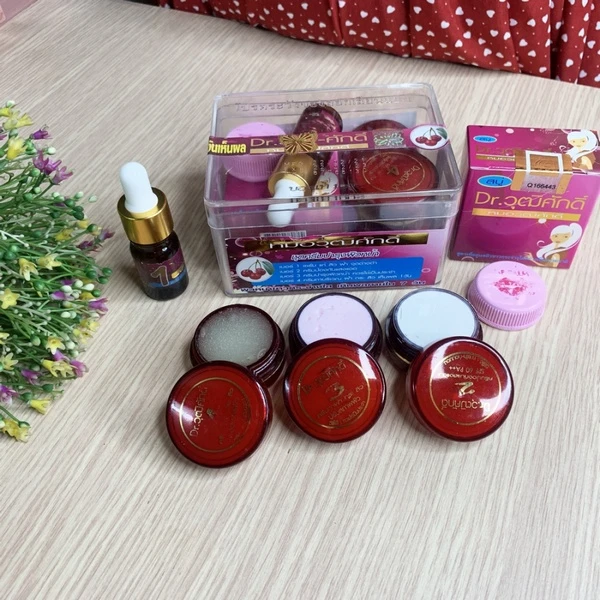 Combo Đặc Trị Nám Và Sạm Da Yanhee Thái Lan - Màu đỏ