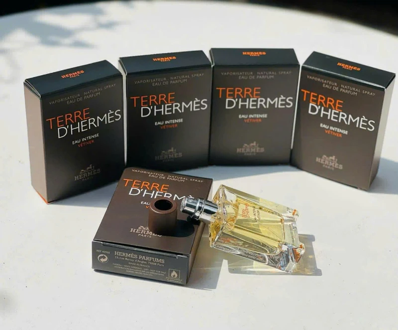Nước hoa nam tính Hermes Terre d’Hermes Eau Intense Vetiver