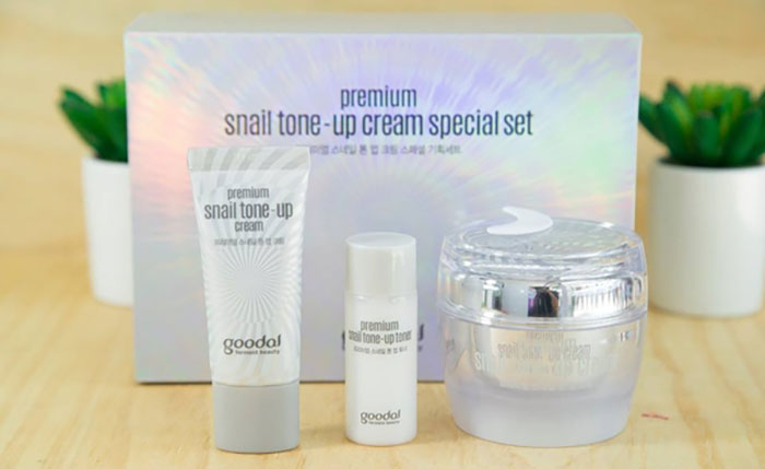 Set Dưỡng Trắng Da Chiết Xuất Ốc Sên Goodal Premium Snail Tone Up Cream Special Dưỡng Da Mặt-1